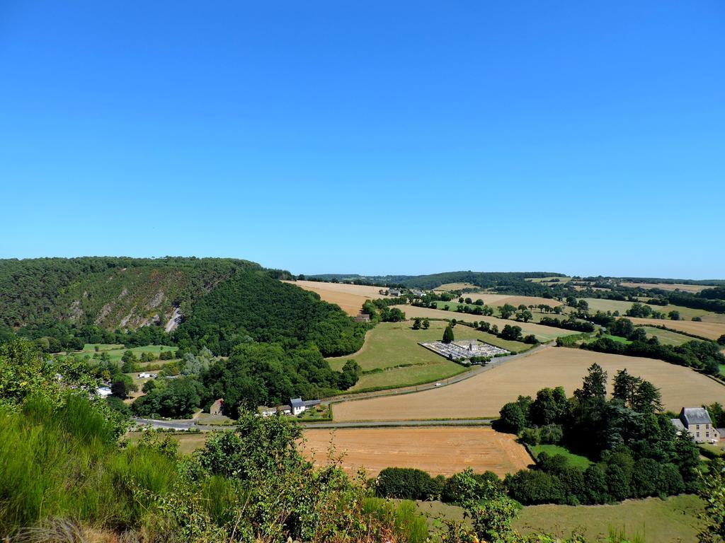 Gite Dans Les Alpes Mancelles Gesnes-le-Gandelin Eksteriør bilde